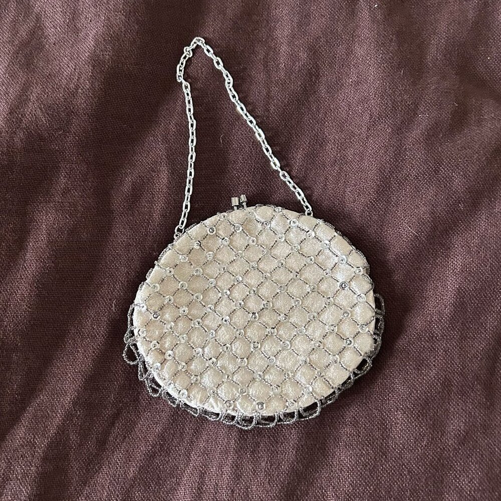 Clutch purse